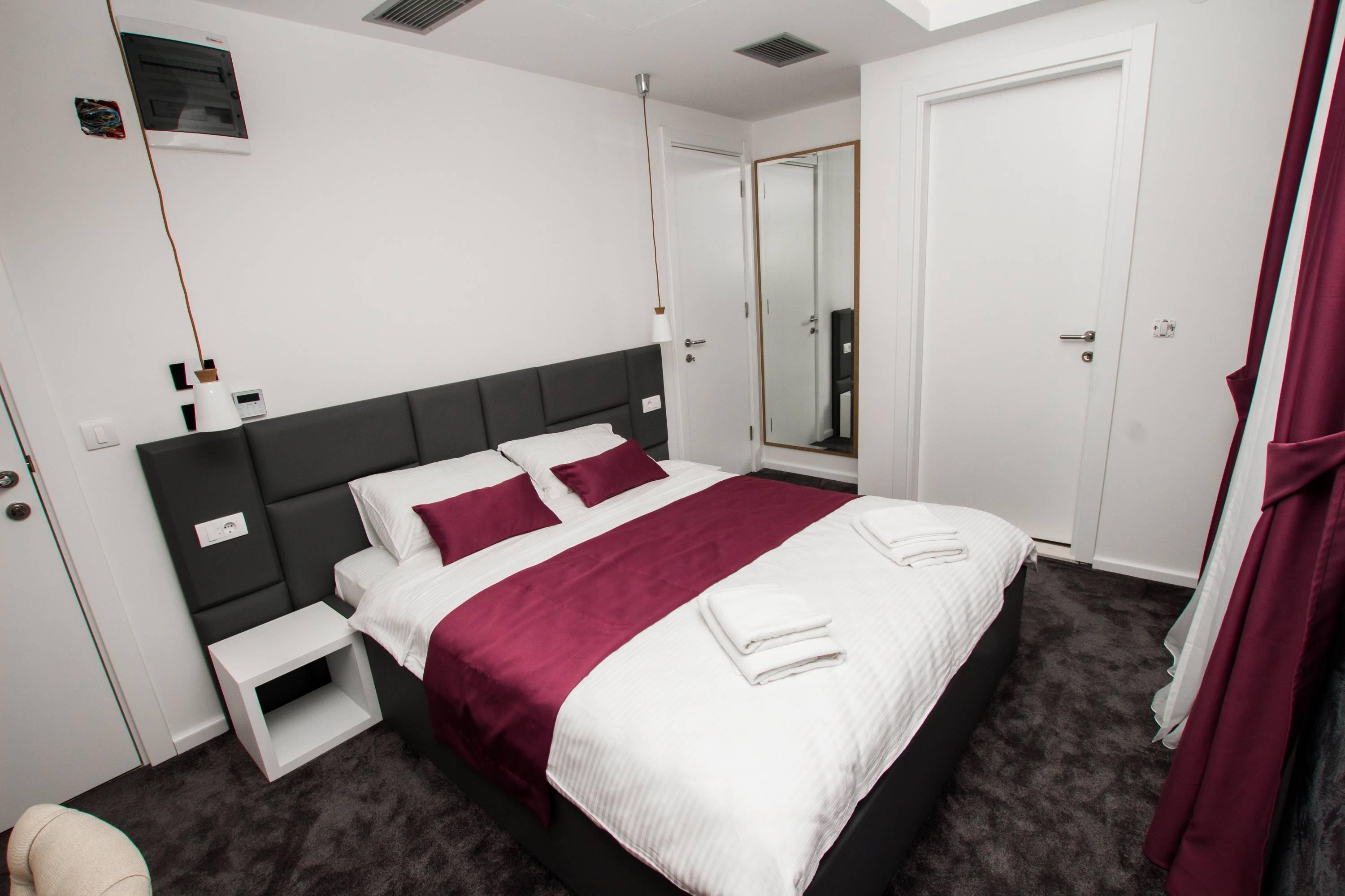 Hotel Alkima Cattaro Esterno foto