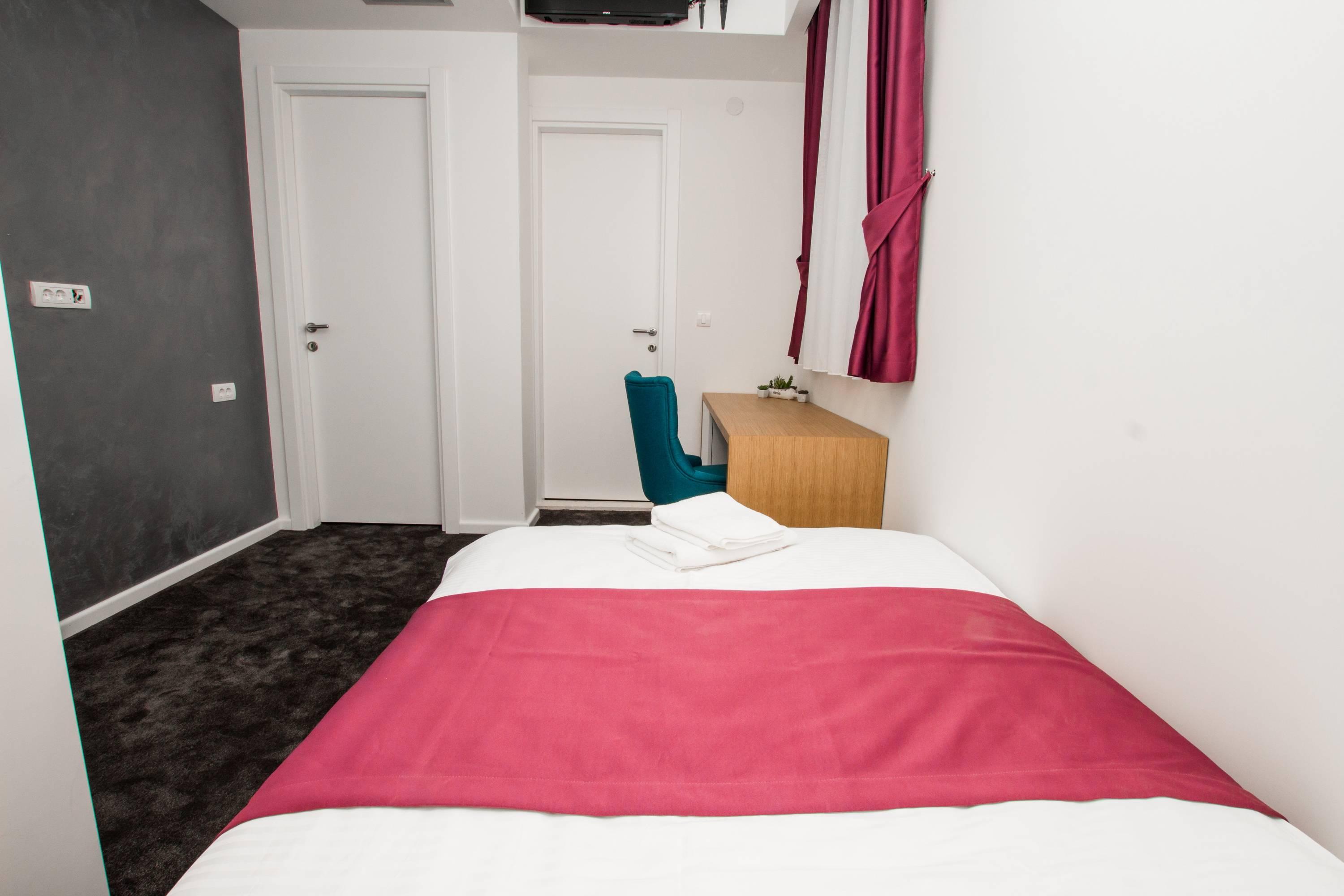 Hotel Alkima Cattaro Esterno foto